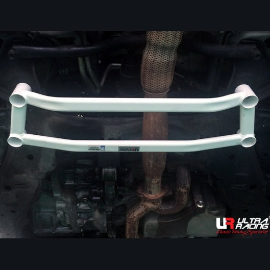 Barre anti-rapprochement avant en H à 4 points Ultra Racing MAZDA CX-9 1ST GEN (TB) 3.7 4WD 2006-2015