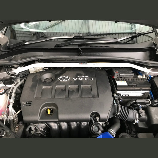 Barre anti-rapprochement Ultra Racing à 2 points TOYOTA C-HR (AX-10) 1.2T 2WD 2018+