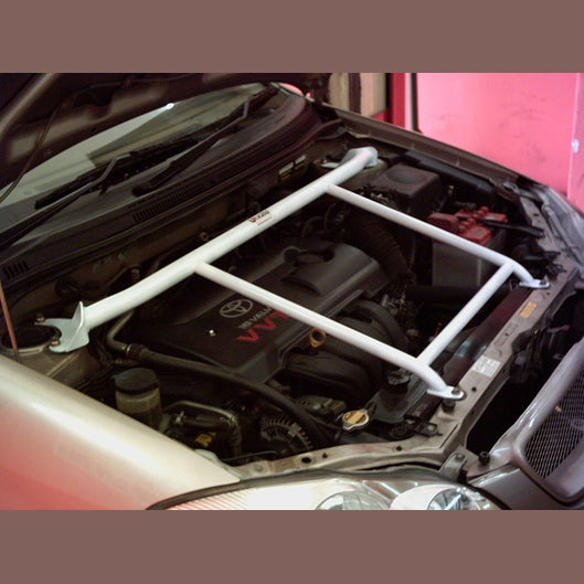 Barre anti-rapprochement Ultra Racing à 2 points TOYOTA COROLLA ALTIS 9TH GEN (E120) 1.6/1.8 2WD 2000-2007