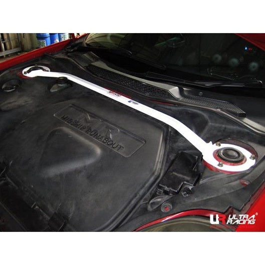 Barre anti-rapprochement Ultra Racing pour conduite à droite TOYOTA MRS 3RD GEN (W30) 1.8 2WD 2004-2007