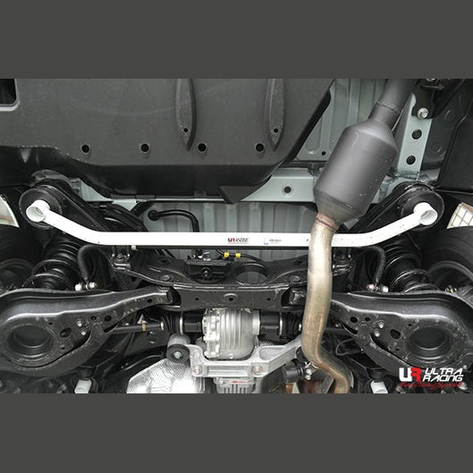 Barre de liaison inférieure arrière à 2 points Ultra Racing LEXUS RX 350 3RD GEN (AL10) 3.5 V6 4WD 2008-2012
