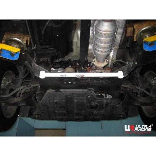 Barre de liaison inférieure avant Ultra Racing HYUNDAI SANTA FE 2ND GEN (CM) 2.2D VGT 4WD 2007-2013