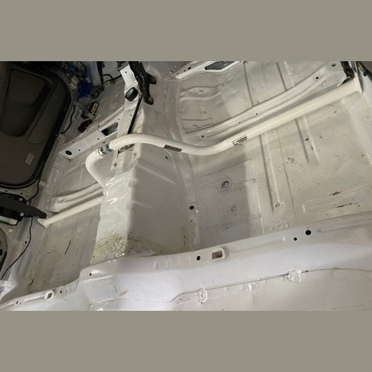 Barre de réglage de salle à 2 points Ultra Racing TOYOTA CHASER 5TH GEN (X90) 2.5TT 2WD 1992-1996