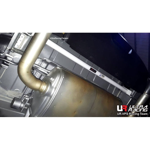 Barre de torsion arrière Ultra Racing à 2 points INFINITI FX35 2ND GEN (S51) 3.5 4WD 2009-2017